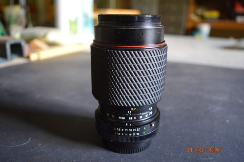 Objektiv tokina 210 mm - objektiv, 70-210